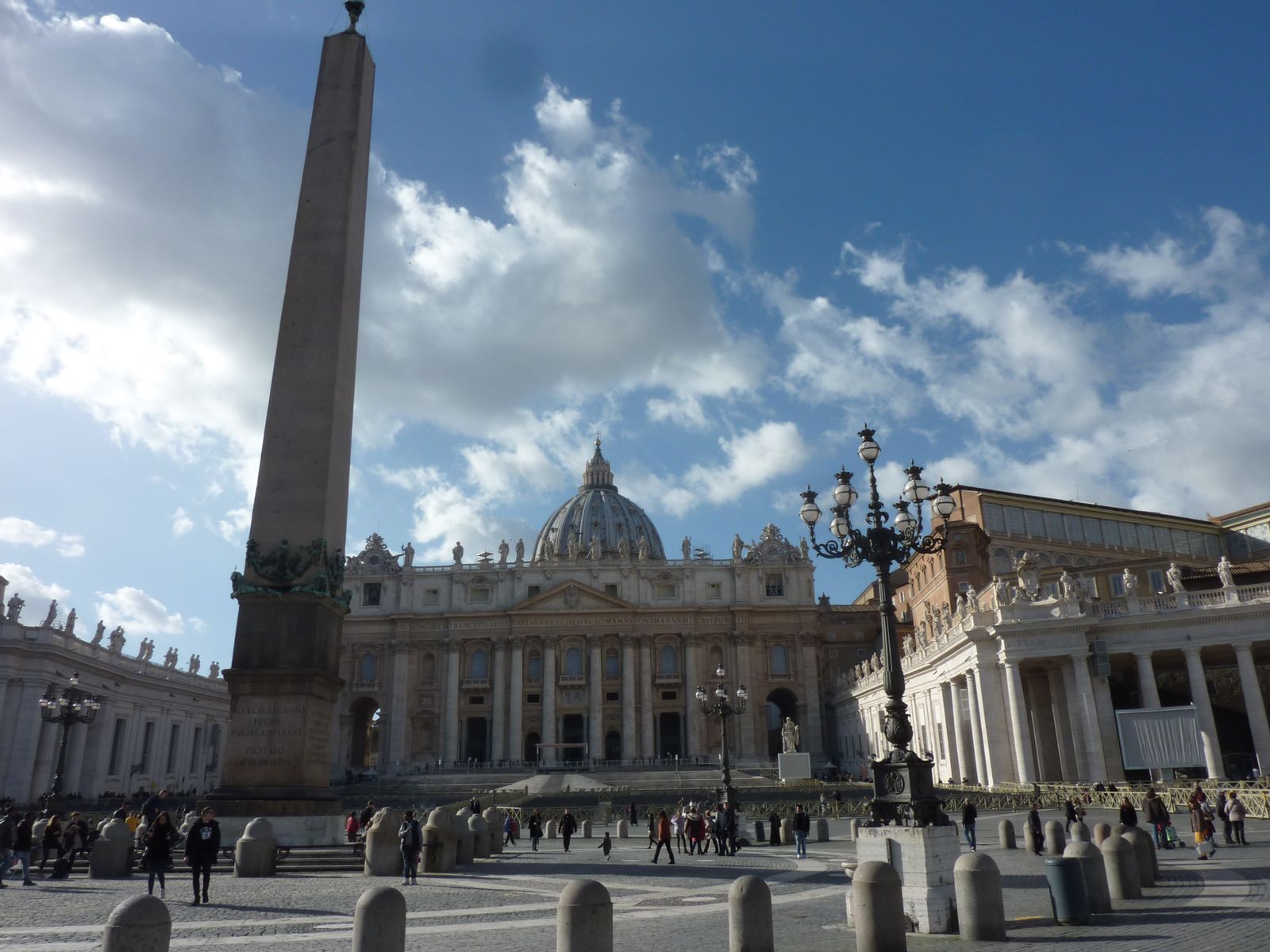 week-end-romantique-a-rome-place-saint-pierre-vatican